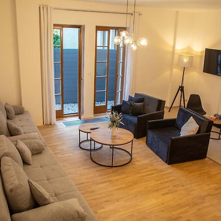 New City Centre Garden Apartment - Central Location Prag Eksteriør billede