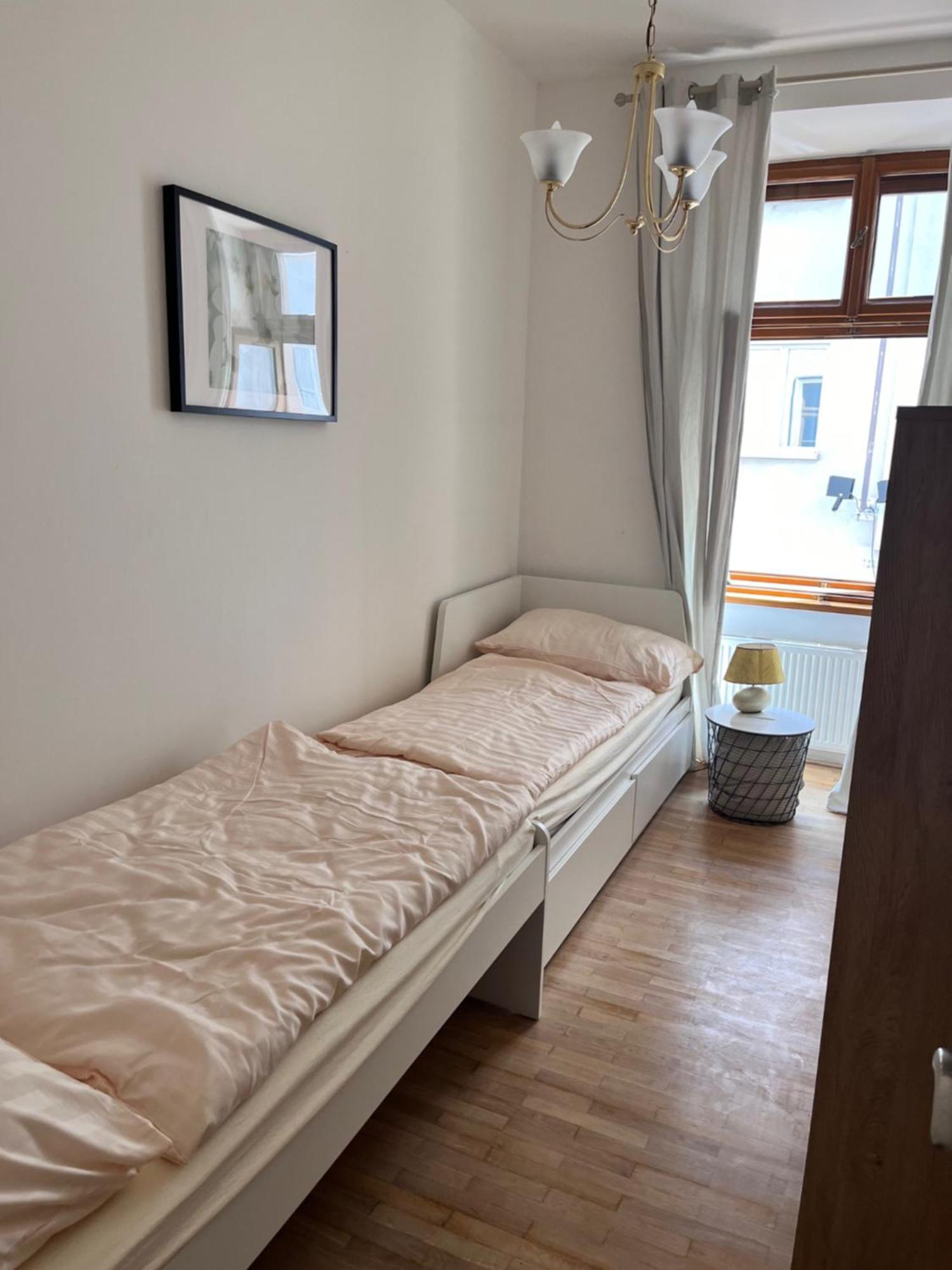 New City Centre Garden Apartment - Central Location Prag Eksteriør billede