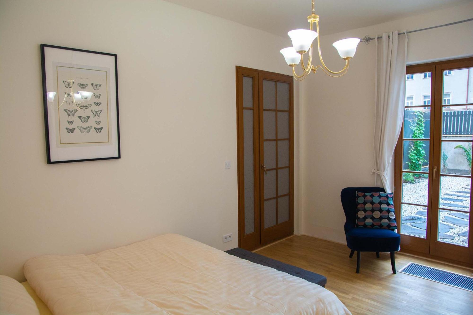 New City Centre Garden Apartment - Central Location Prag Eksteriør billede