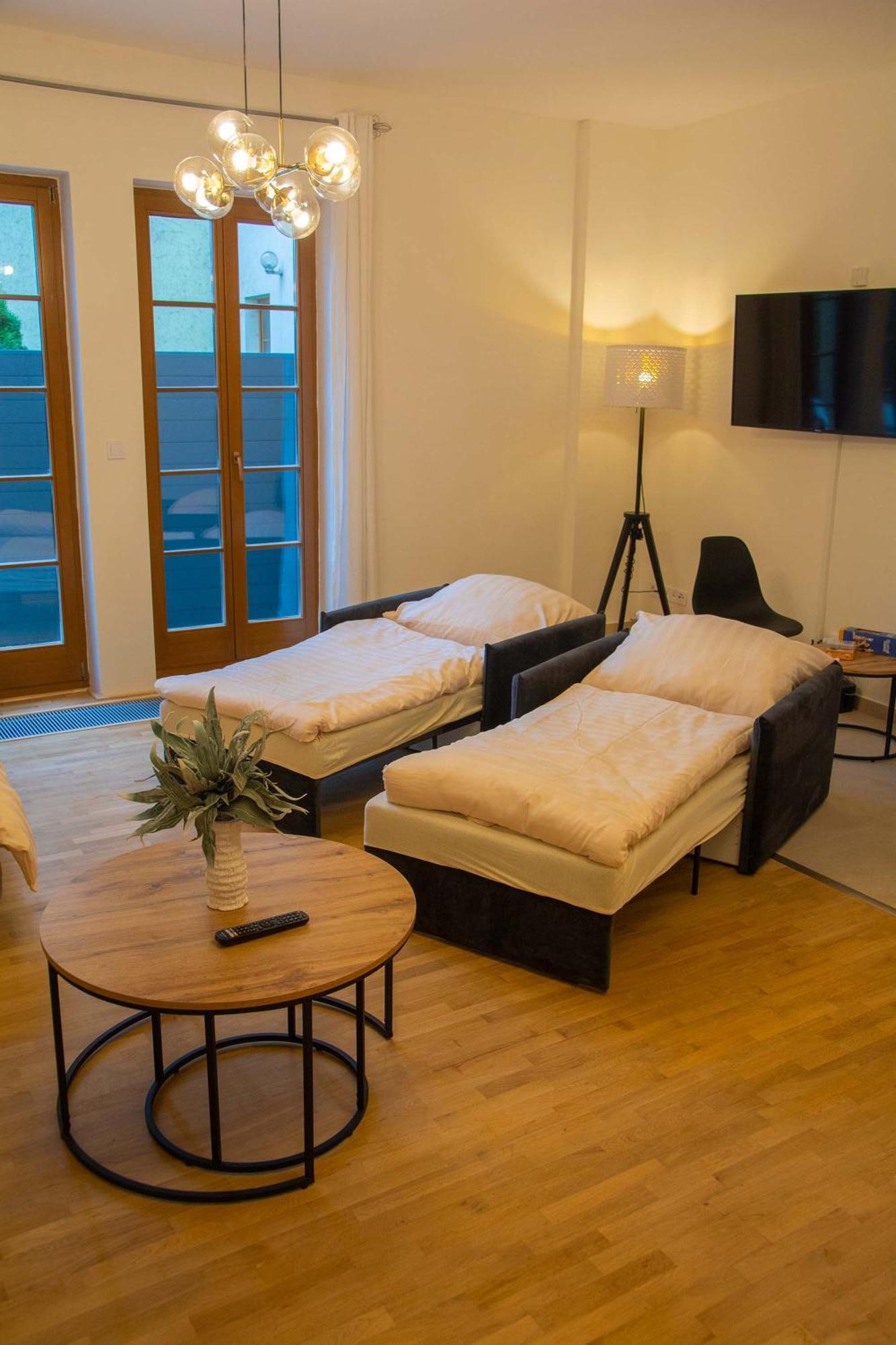 New City Centre Garden Apartment - Central Location Prag Eksteriør billede